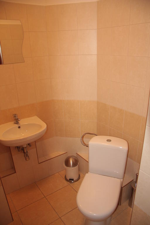 Hostel24 Bed&Breakfast Bydgoszcz Habitación foto